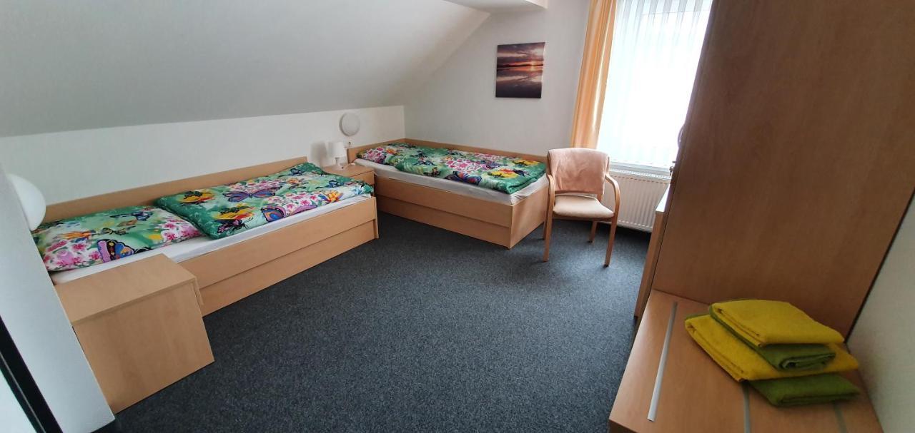 Kulturhaus Bettenhausen Hotell Rhonblick Exteriör bild