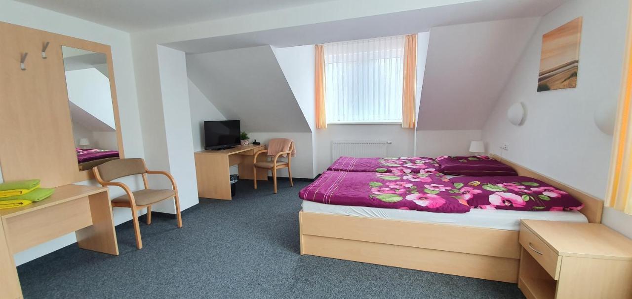 Kulturhaus Bettenhausen Hotell Rhonblick Exteriör bild